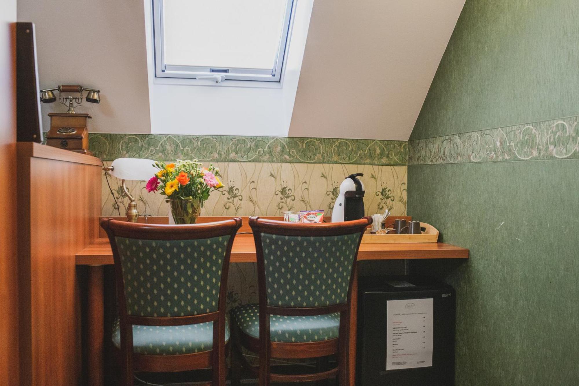 Hotel Lipa Бойниці Екстер'єр фото