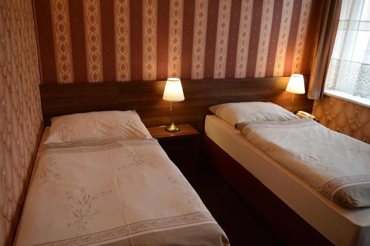Hotel Lipa Бойниці Екстер'єр фото