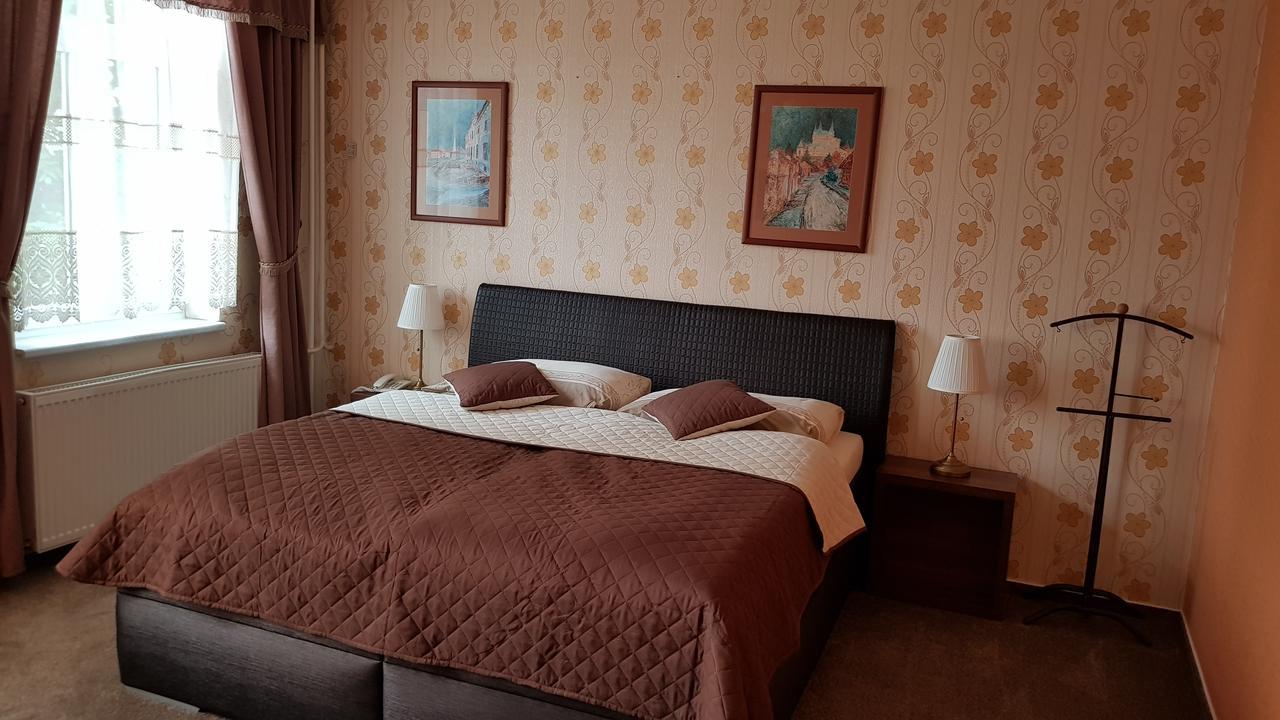 Hotel Lipa Бойниці Екстер'єр фото