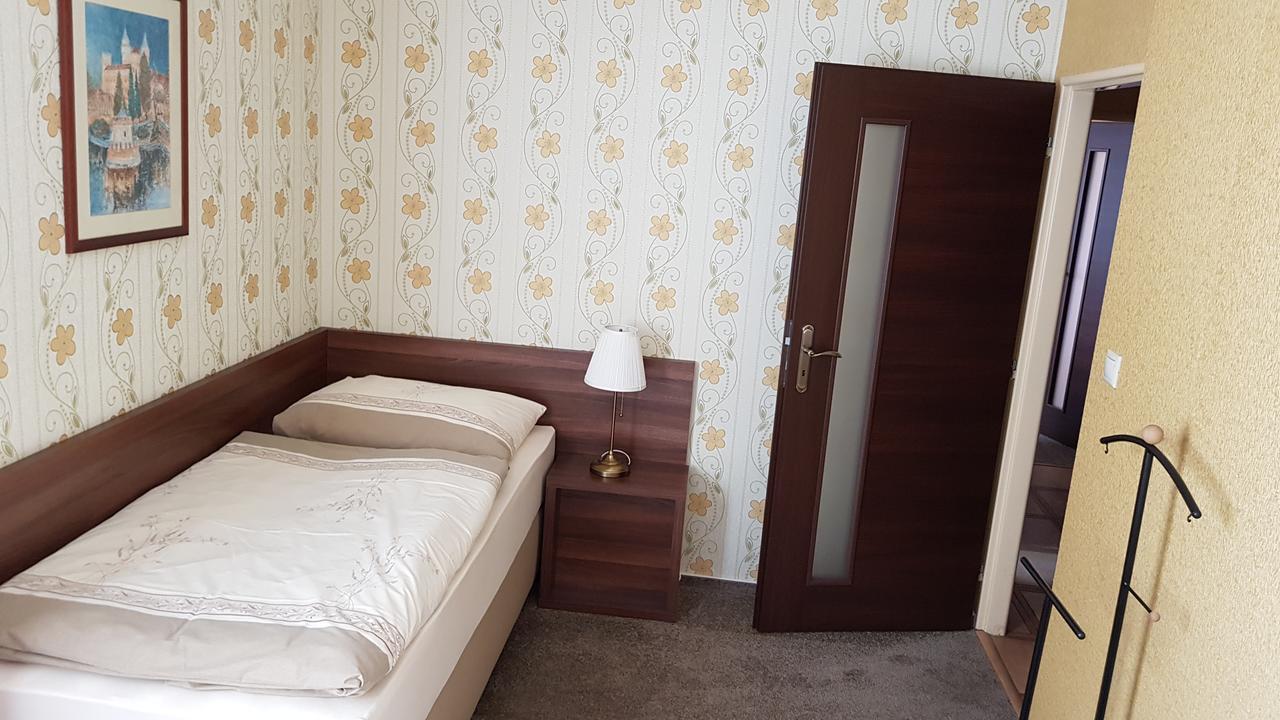 Hotel Lipa Бойниці Екстер'єр фото